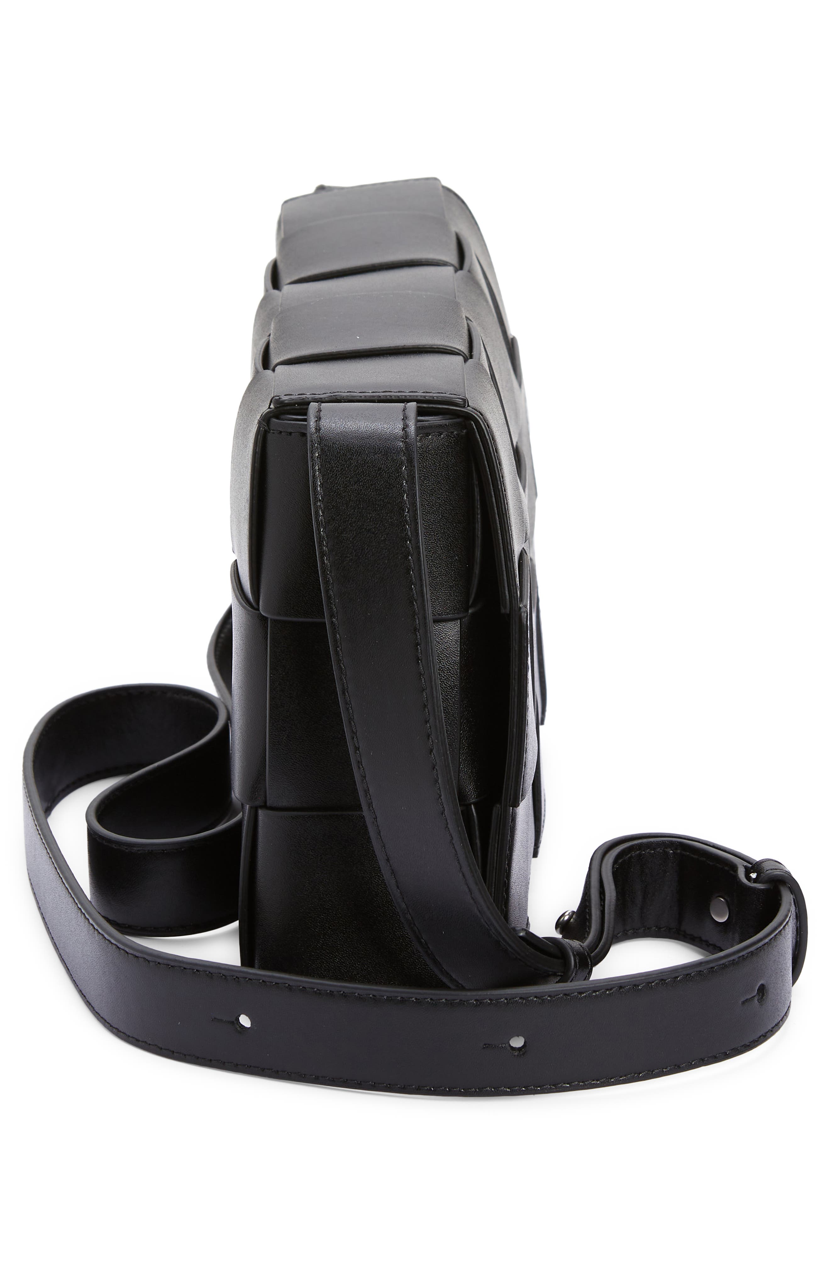 Bottega Veneta Medium Speed Cassette Leather Crossbody Bag, Alternate, color, 