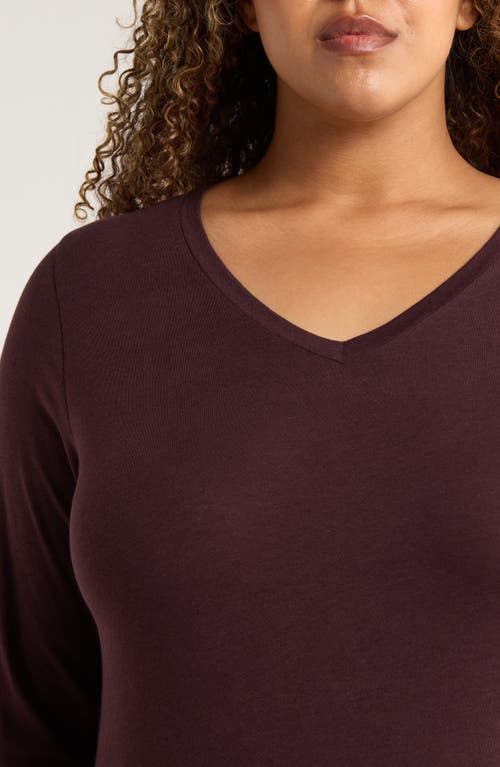 Eileen Fisher V-neck Long Sleeve T-shirt In Burgundy