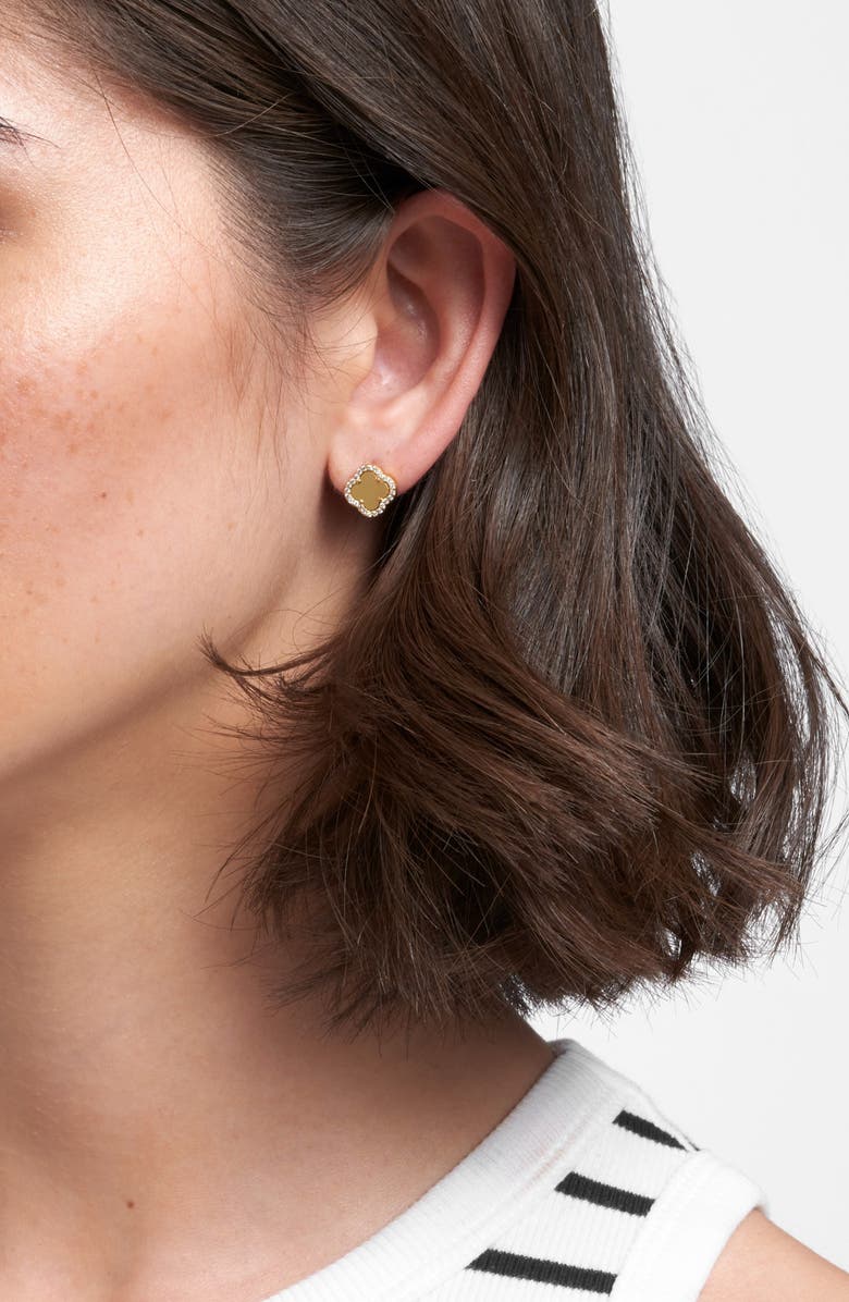 Adornia Set of 2 Halo Cubic Zirconia Clover Pendant & Herringbone Necklaces, Alternate, color, Gold