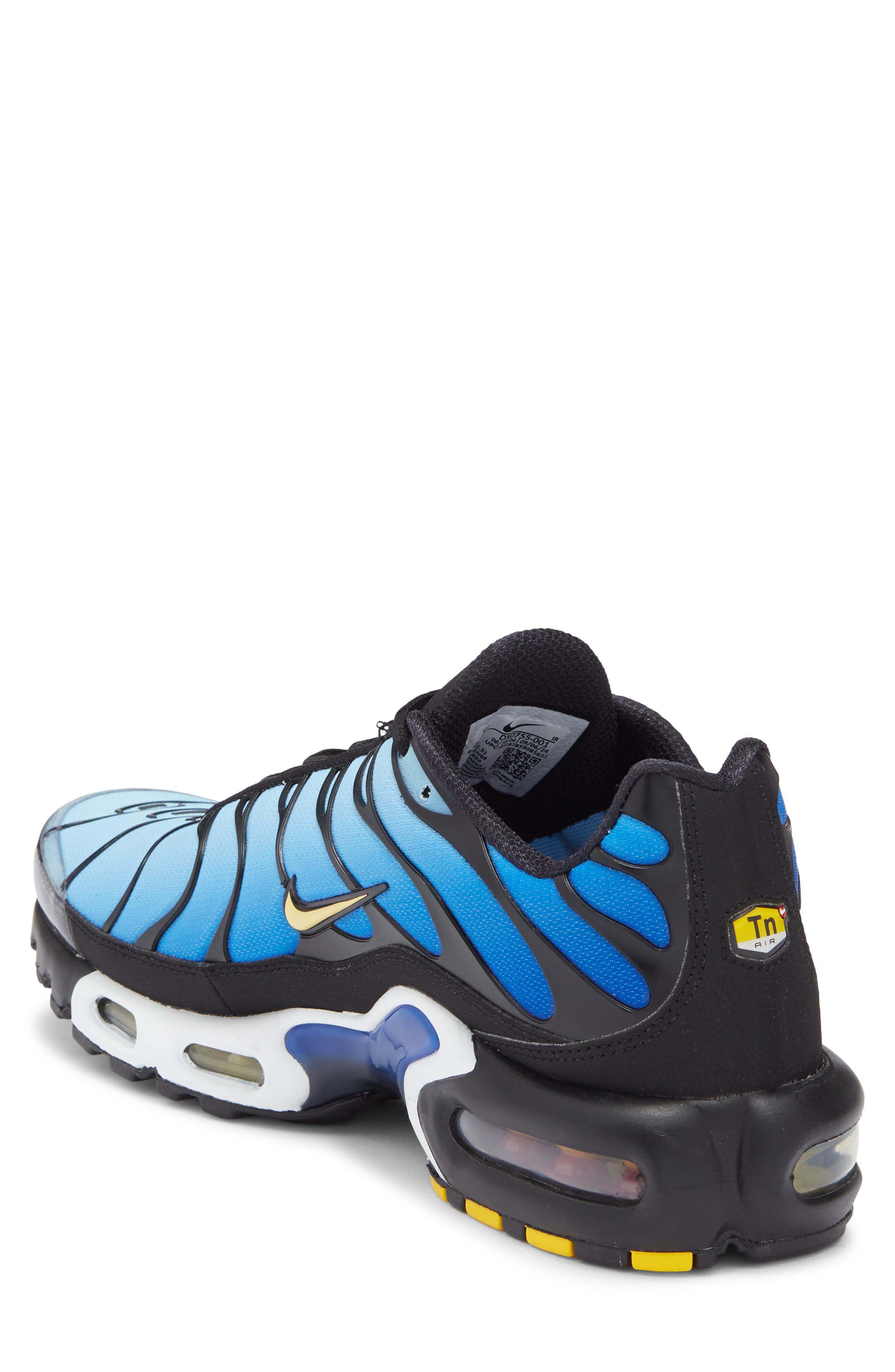 Nike Air Max Plus Sneaker, Alternate, color, Black/ Blue