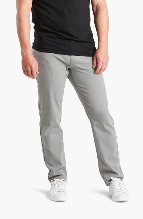 Mugsy Classic Fit Chinos In Damens-gray