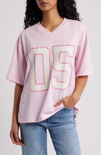 05 V-Neck Graphic T-Shirt