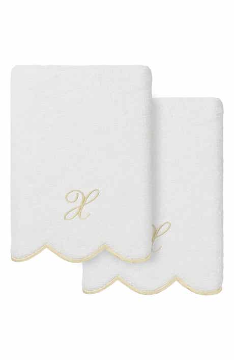 Adornia Scallop Set of 2 Monogrammed Hand Towels