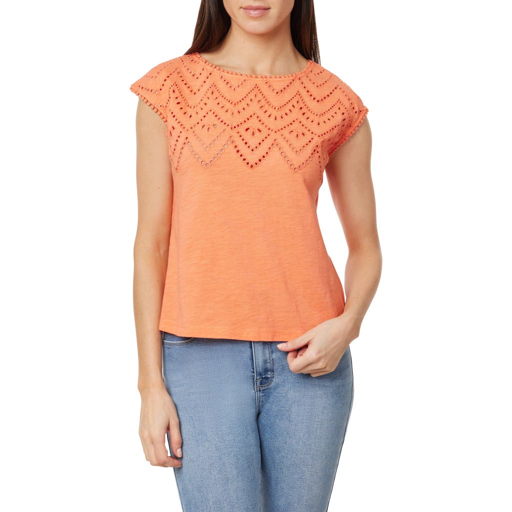 Curve Appeal Eyelet Embroidered T-shirt In Coral Quartz