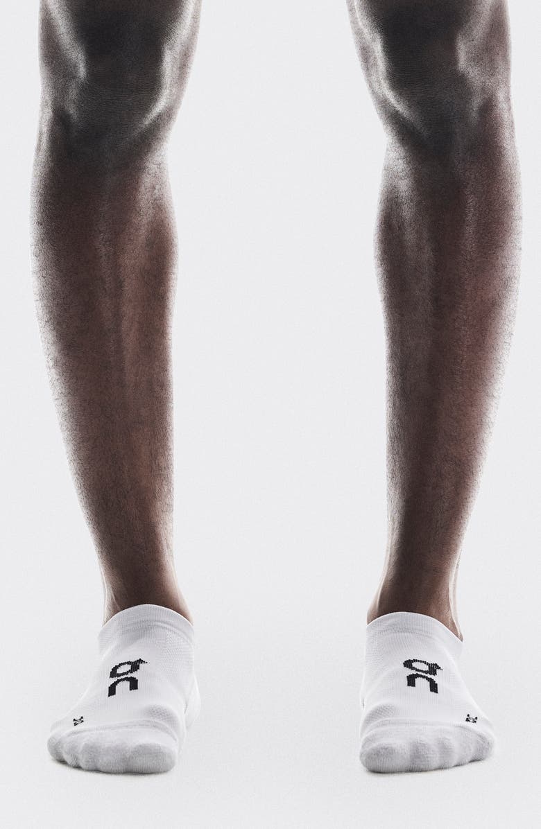 On Core Low 2-Pack Run Socks, Alternate, color, Glacier