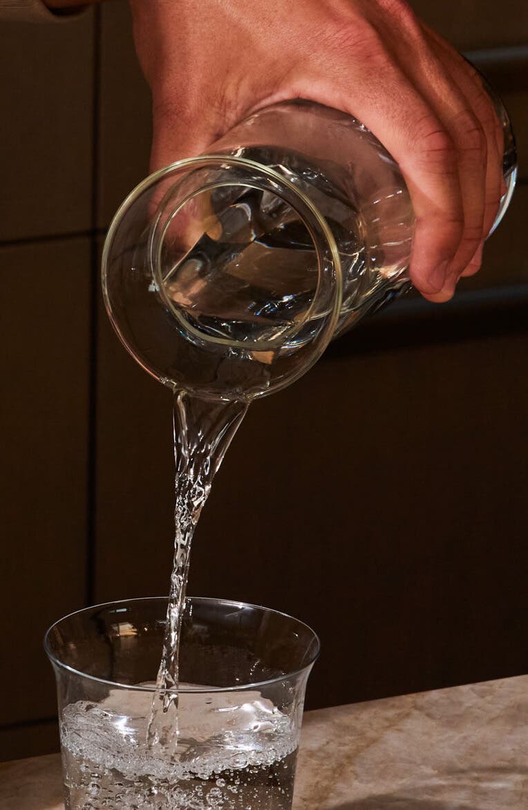 Holcomb Teeter Carafe - Thumbnail 5