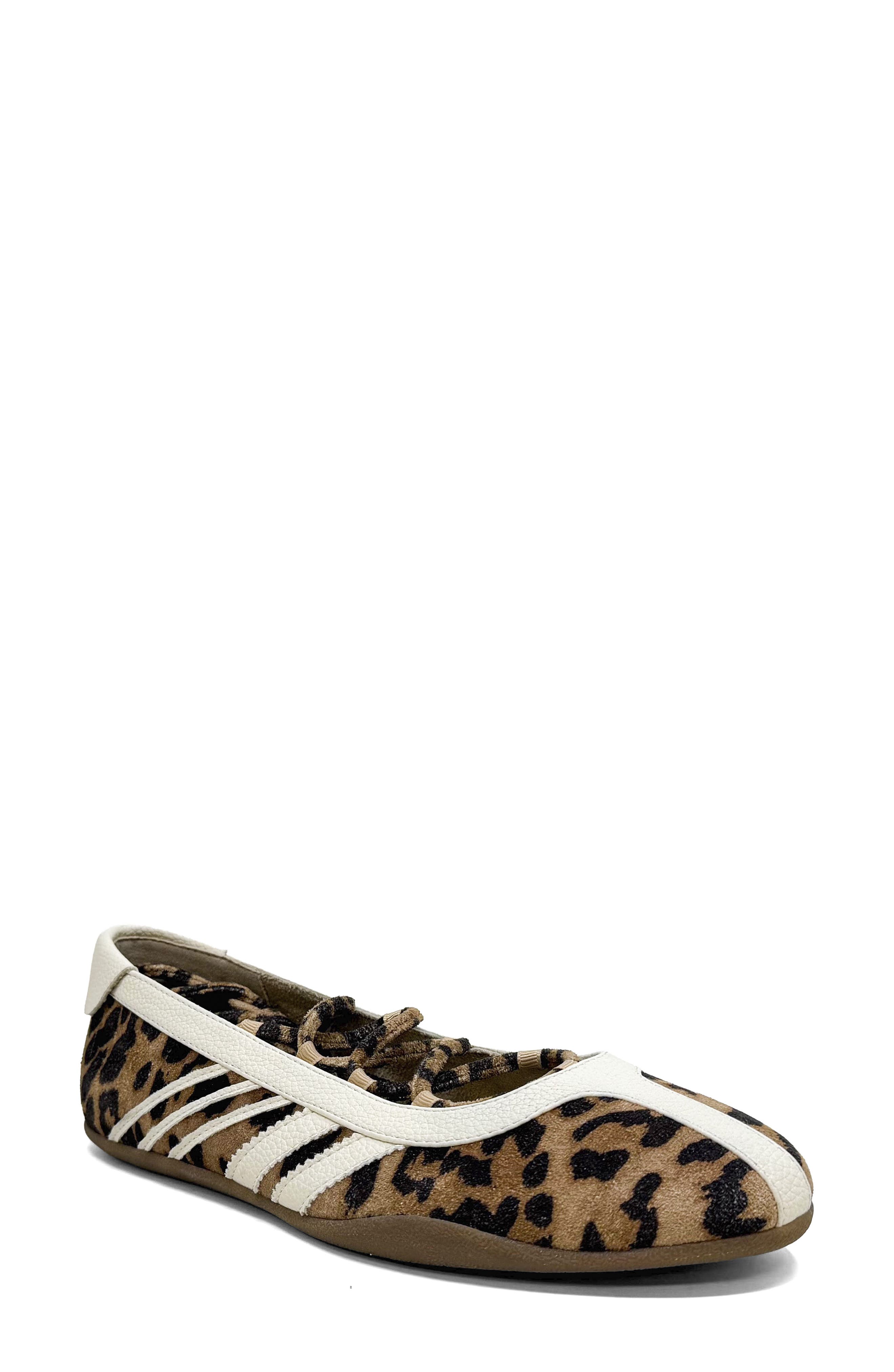 River Sneaker