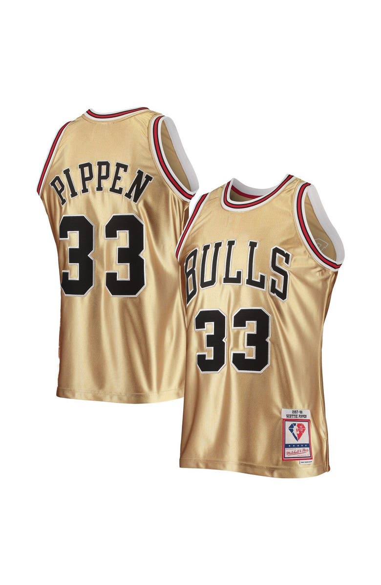 Mitchell & Ness Men's Mitchell & Ness Scottie Pippen Gold Chicago Bulls 75th Anniversary 1997-98 Hardwood Classics Swingman Jersey, Main, color, 