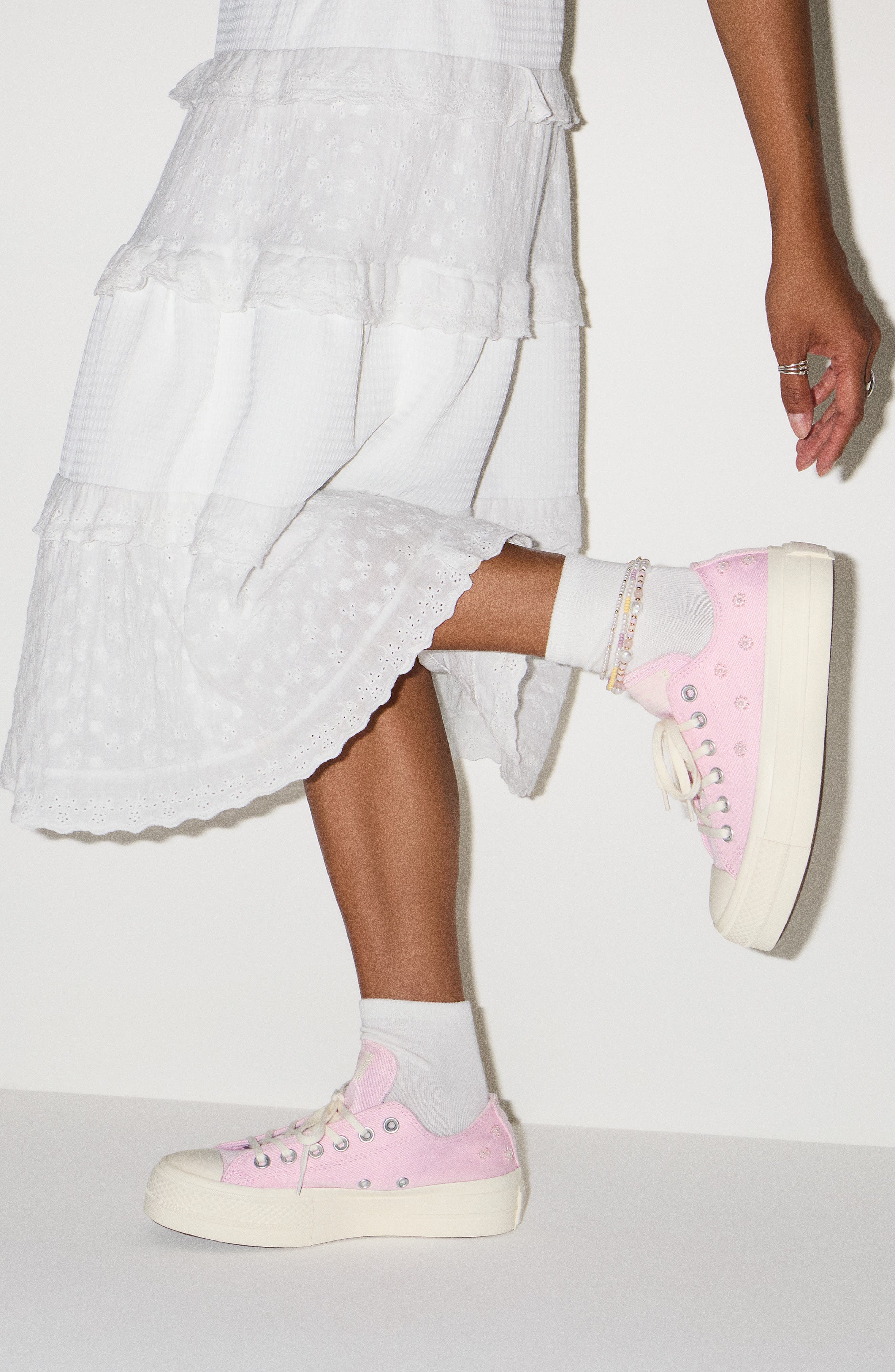 CHUCK TAYLOR ALL STAR BEADS - image 4