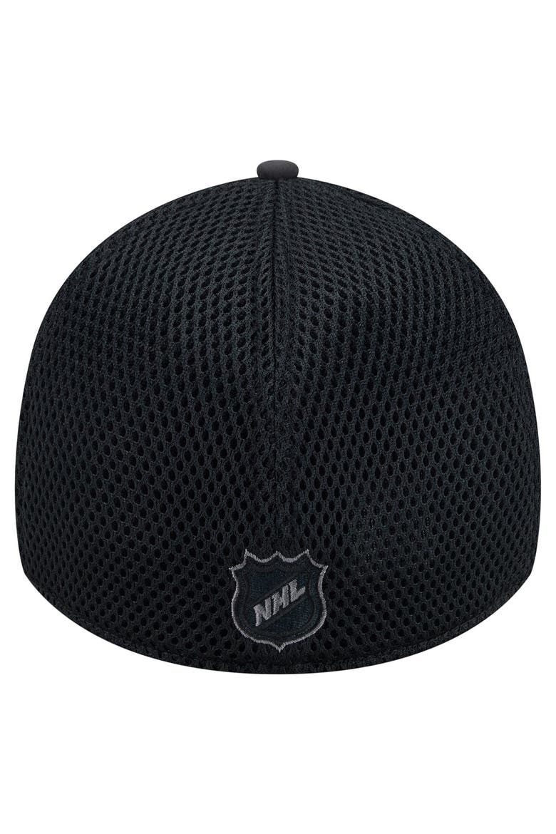 Men's New Era  Black Vegas Golden Knights Blackout 39THIRTY Flex Fit Hat, Alternate, color, Black