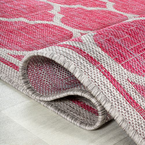 Jonathan Y Trebol Moroccan Trellis Textured Weave Indoor/outdoor Round Area Rug In Fuchsia/light Gray