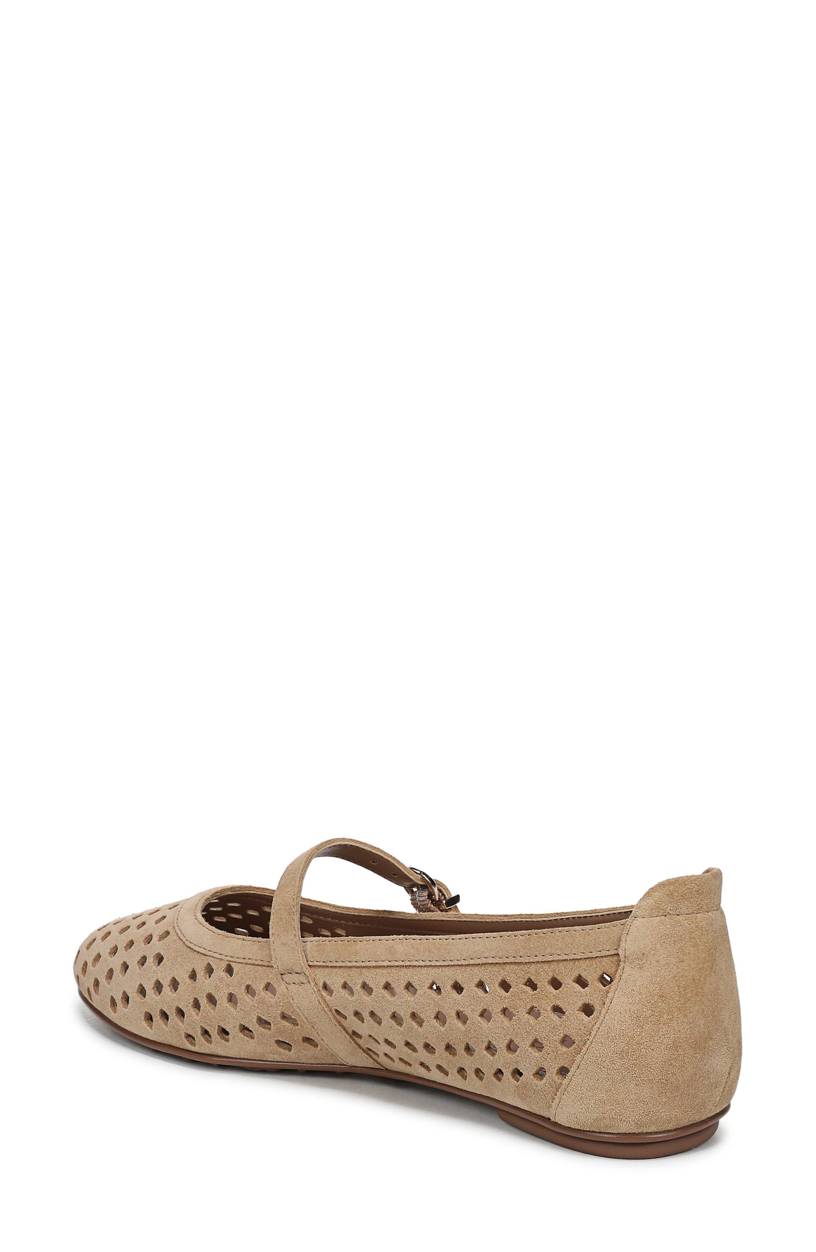 Naturalizer Aria Perforated Flat, Alternate, color, Dune Dust Tan