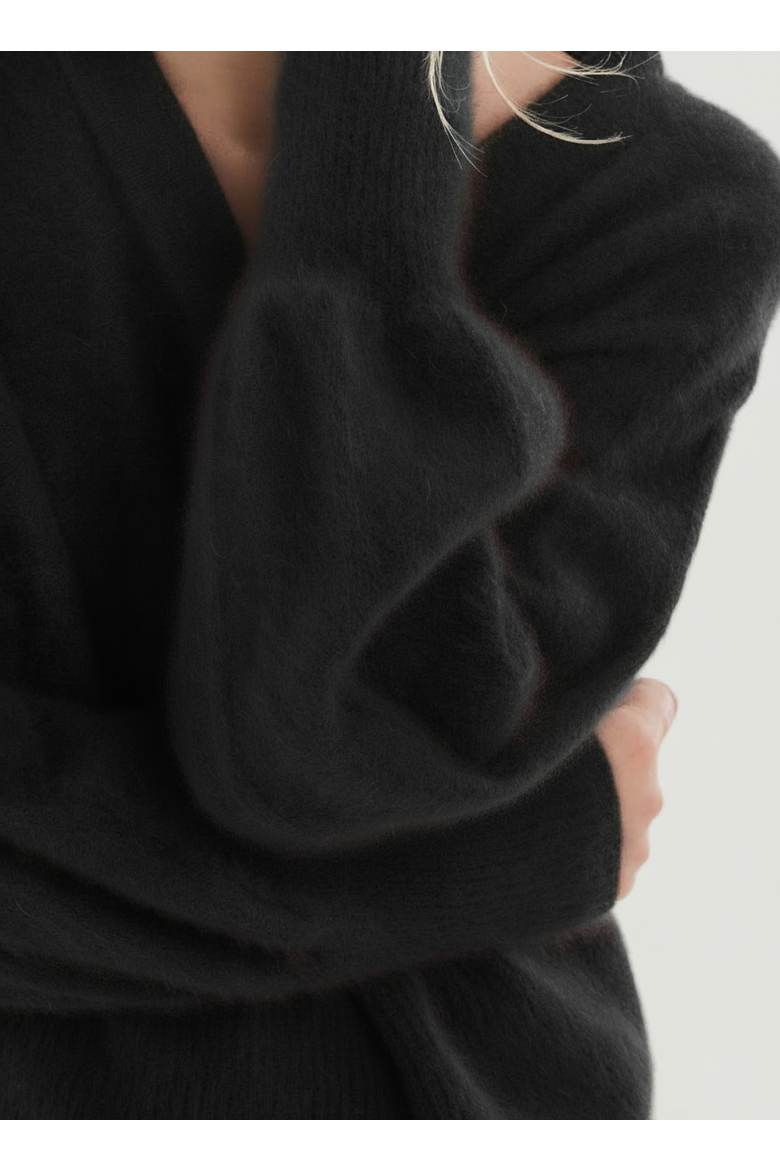 Ultra Soft Knit Long Sleeve V-Neck Sweater, Alternate, color, NOIR