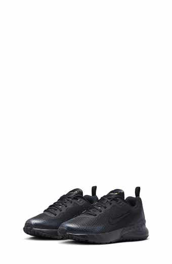 Kids' Air Max Phoenix Sneaker
