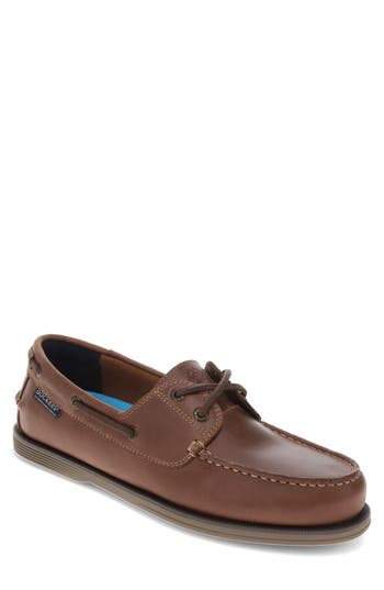 Dockers ® Dennison Boat Shoe In Chestnut