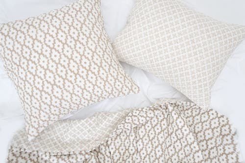 Carol & Frank 20" X 26" Talley Dune Tan Cotton Standard Sham In Neutral