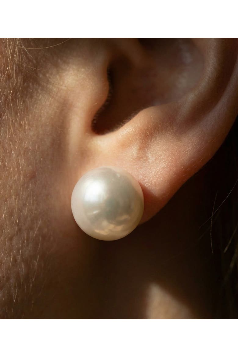 13mm White Freshwater Round Pearl Stud Earrings, Alternate, color, Yellow Gold