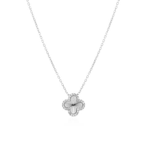 Fluted Gold Diamond Single Clover Necklace