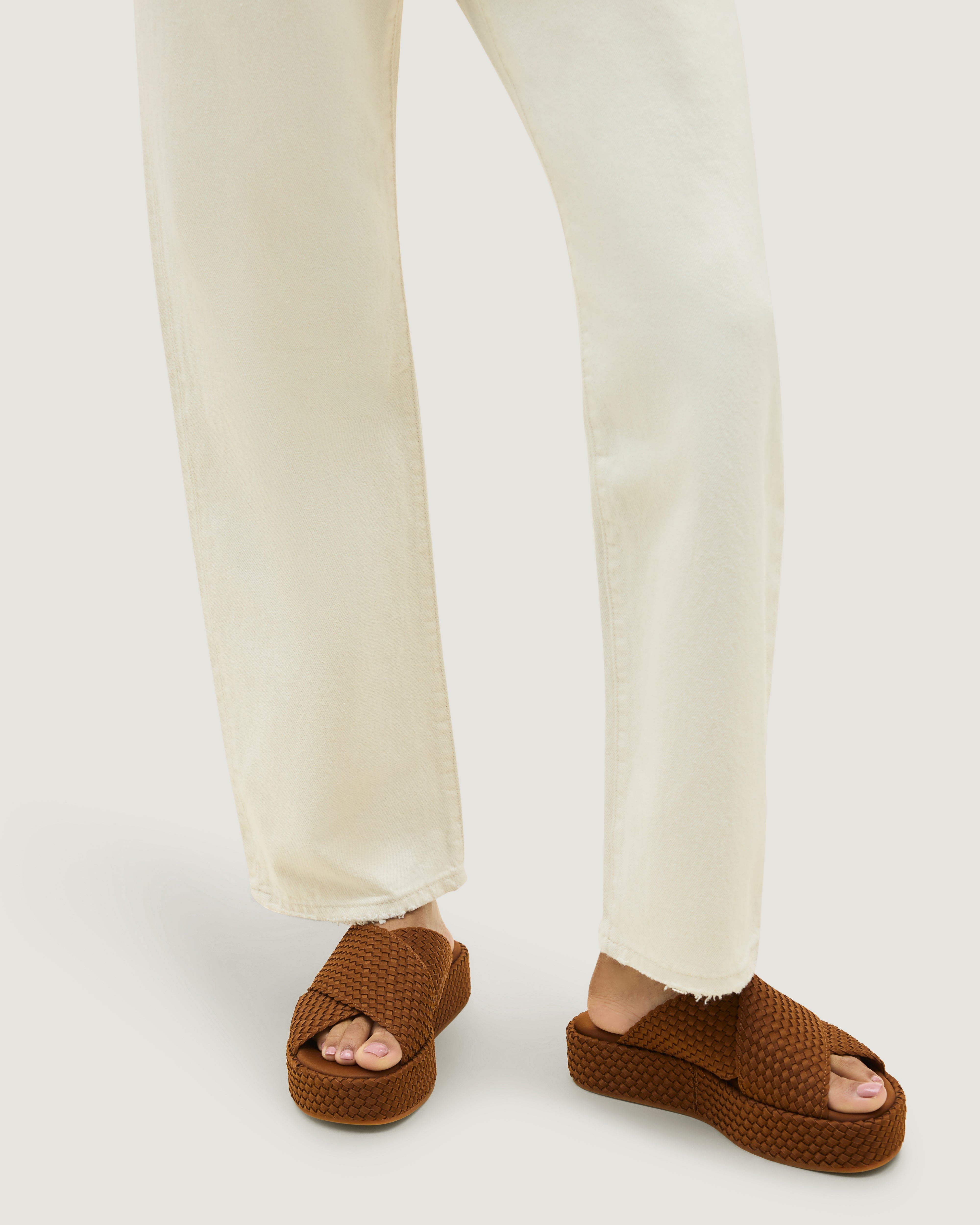 Laguna Platform, Alternate, color, Teak