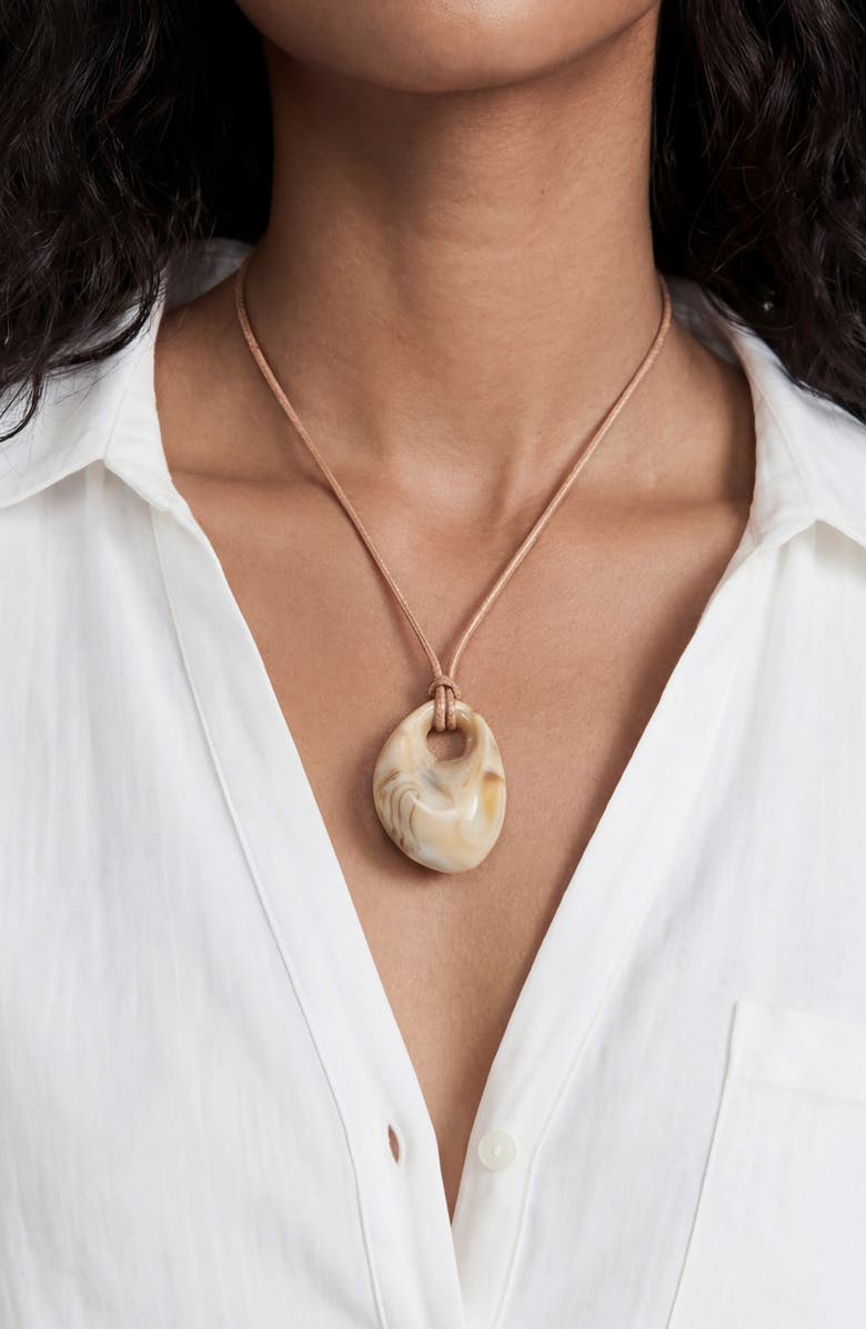 Ettika Resin Medallion Necklace, Alternate, color, Tan