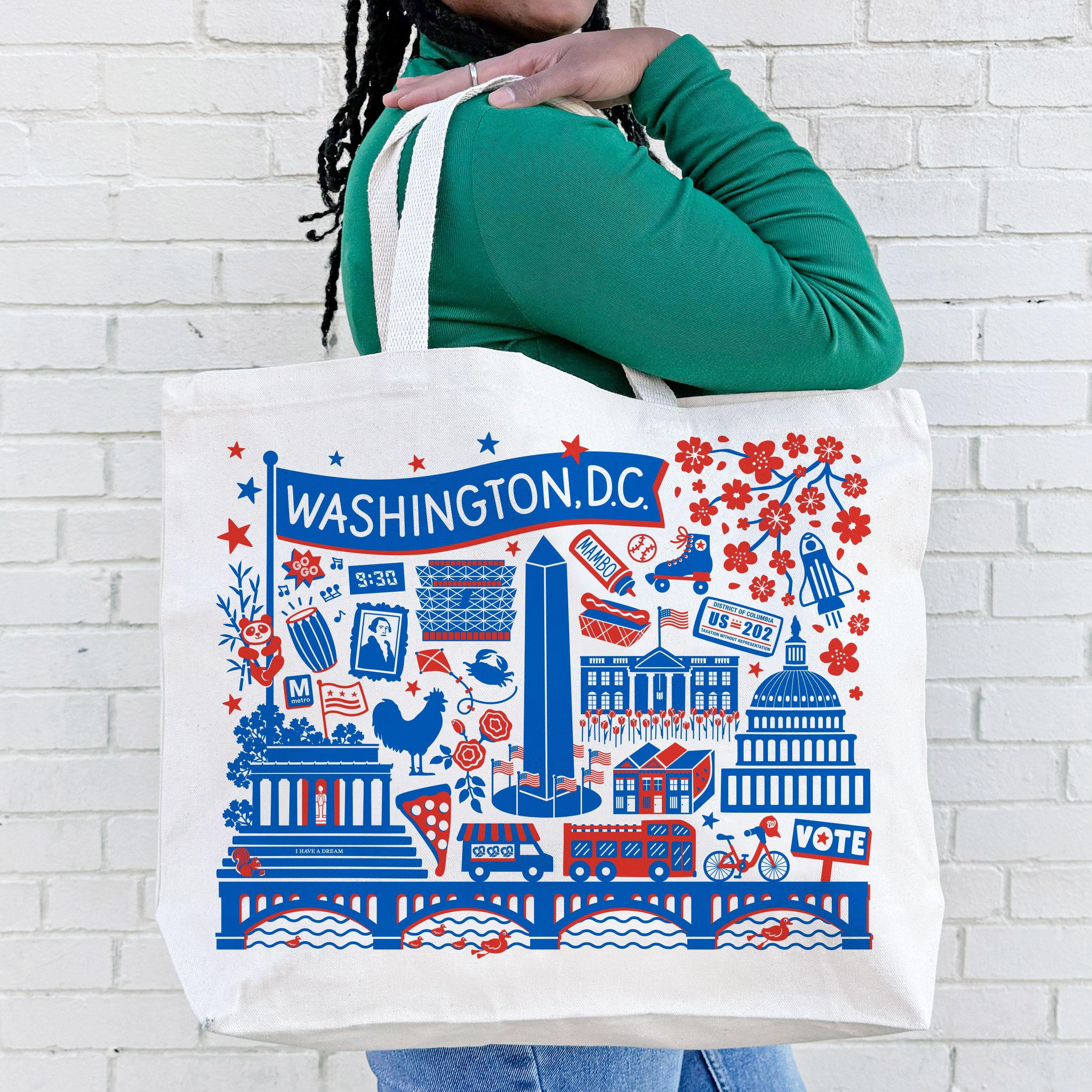 The Neighborgoods Washington DC Landmarks Candle & Tote Gift Set, Alternate, color, Blue