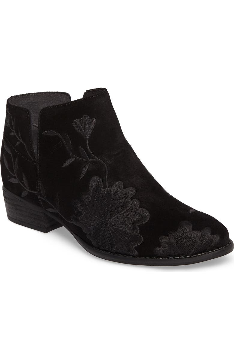 Seychelles Lantern Embroidered Short Bootie, Main, color,