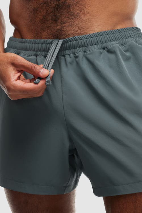 Peloton 5" Lined Performance Raining Short In Urban Green
