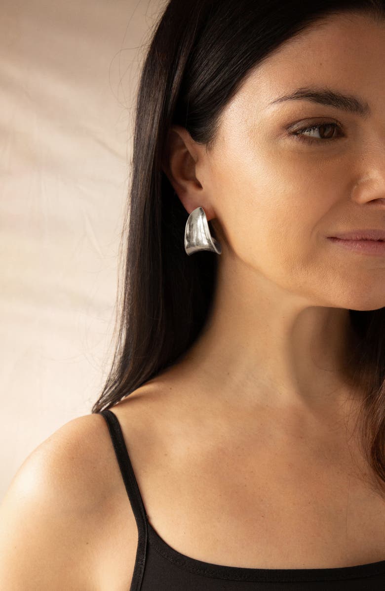 MARLYN SCHIFF Camilla Hoop Earrings, Alternate, color, Silver