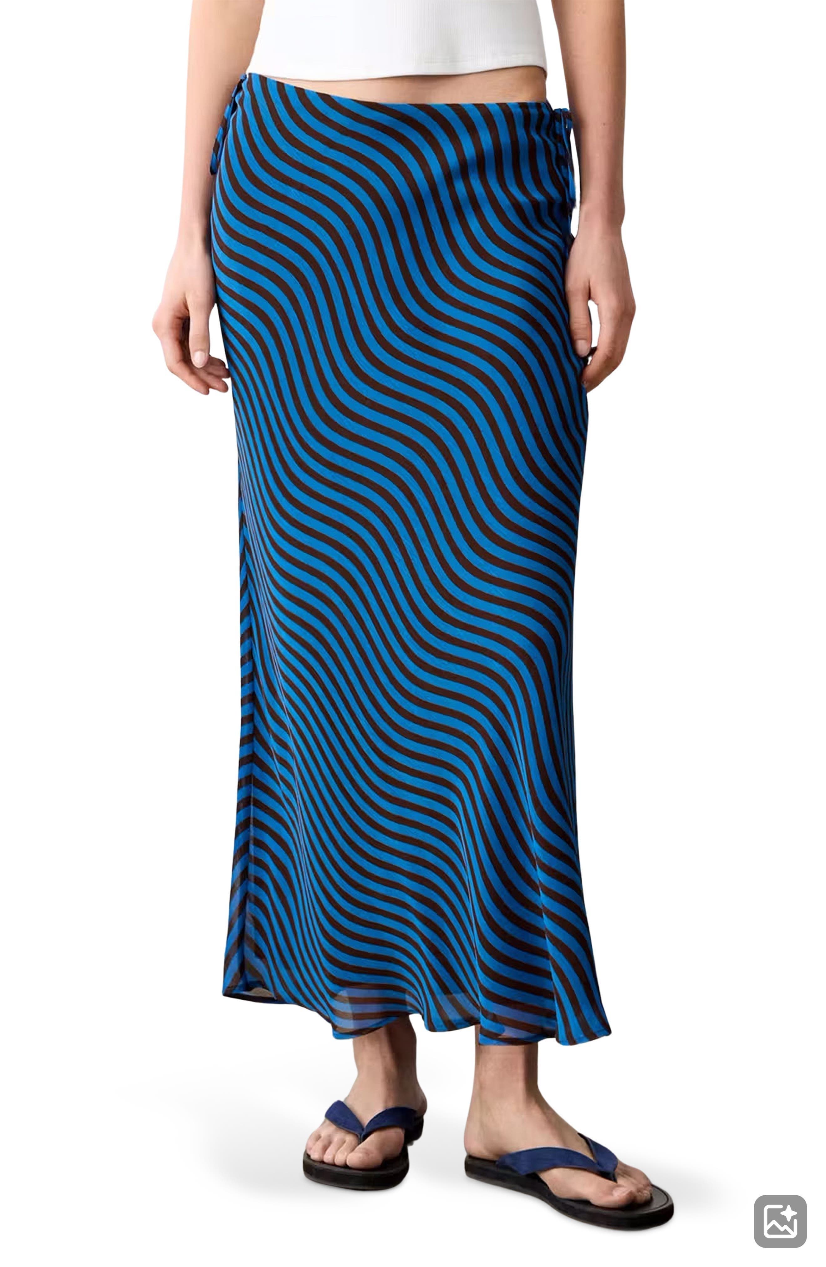 selected VIBRANT BLUE