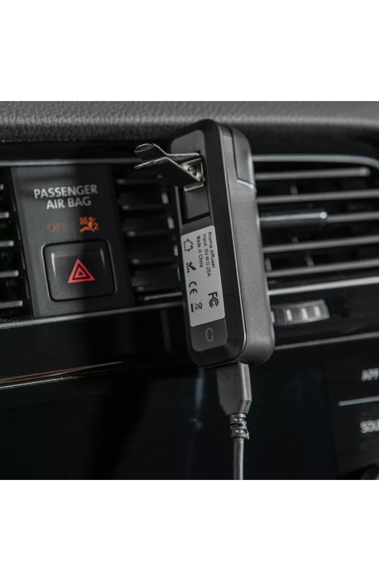 Luminuxe Car Air Freshener Diffuser Waterless Essential Oil Aromatherapy with 6 Scents, Alternate, color, Black