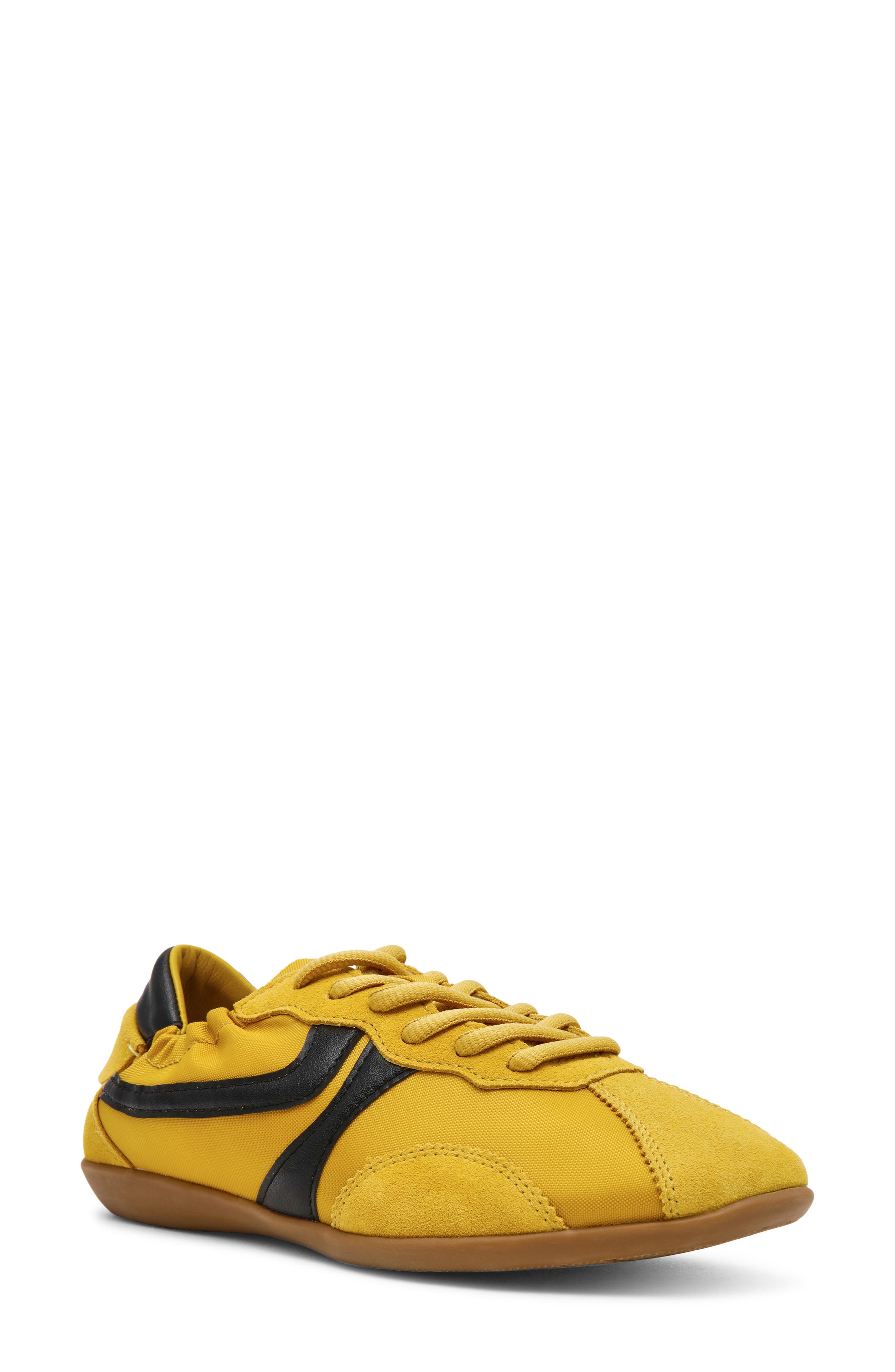 Khaia Sneaker