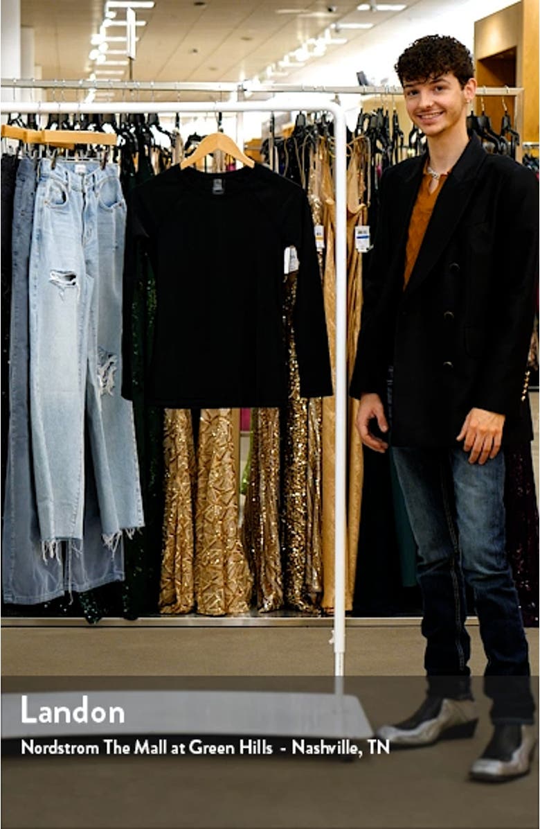 Simply Core Long Sleeve Rashguard, sales video thumbnail