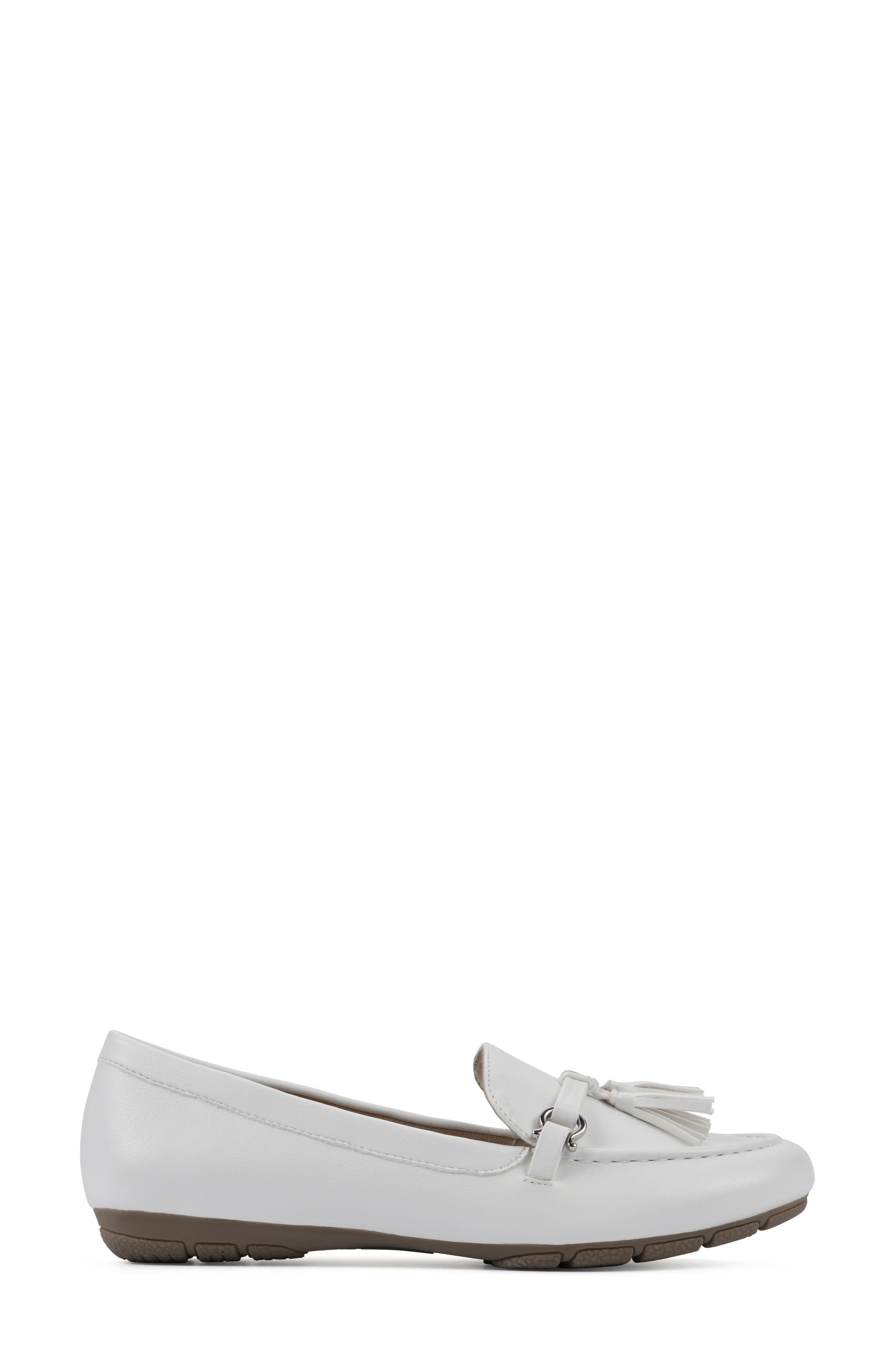Gush Tassel Loafer - Wide Width Available, Alternate, color, WHITE/ SMOOTH