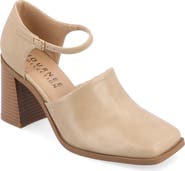 Journee Collection Bobby Pump