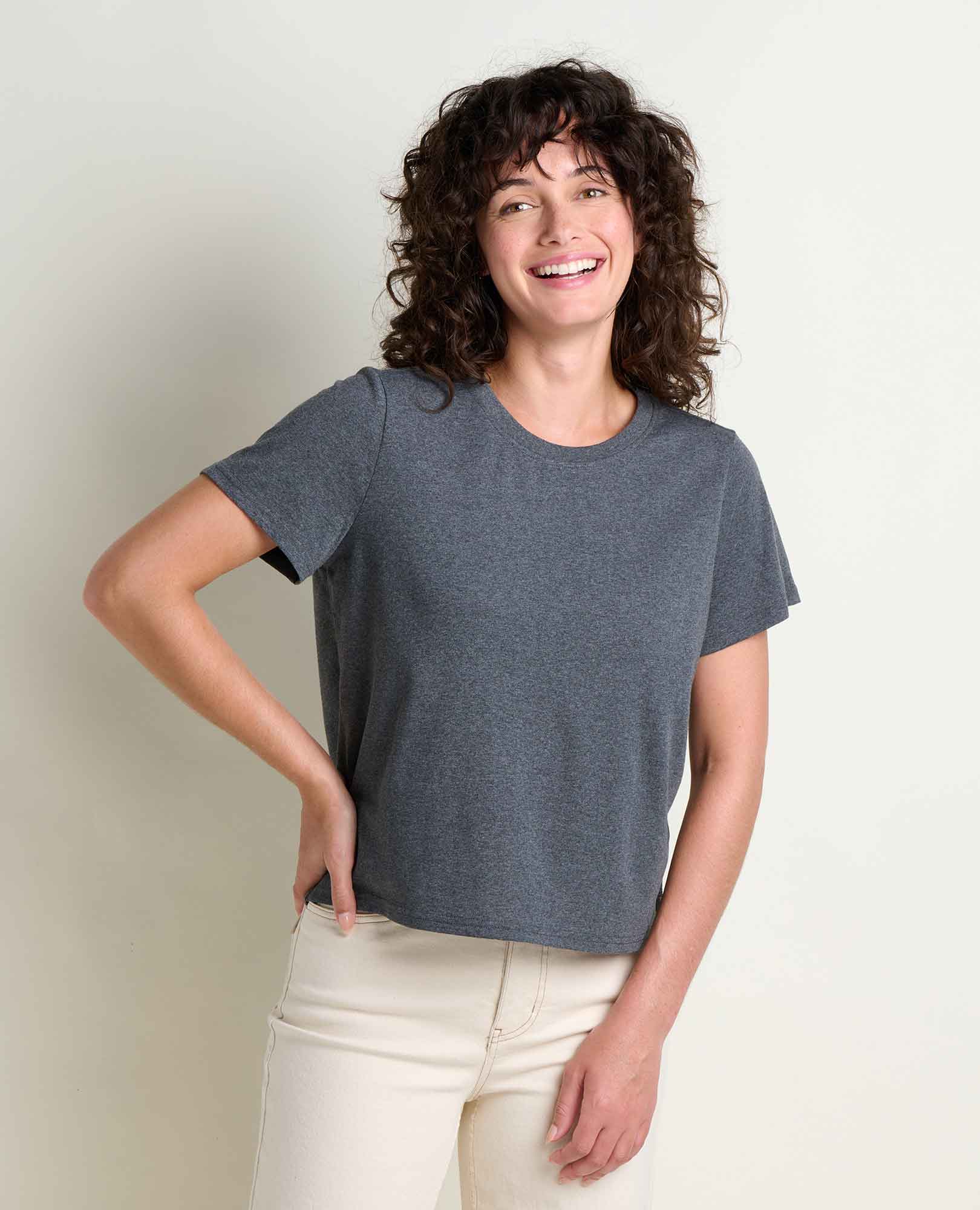 Toad And Co Re-form Crew In Gray