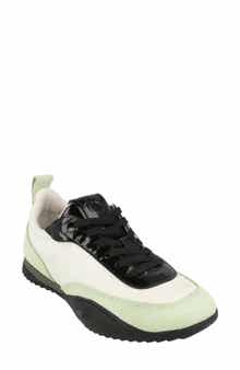 Detroit Sneaker