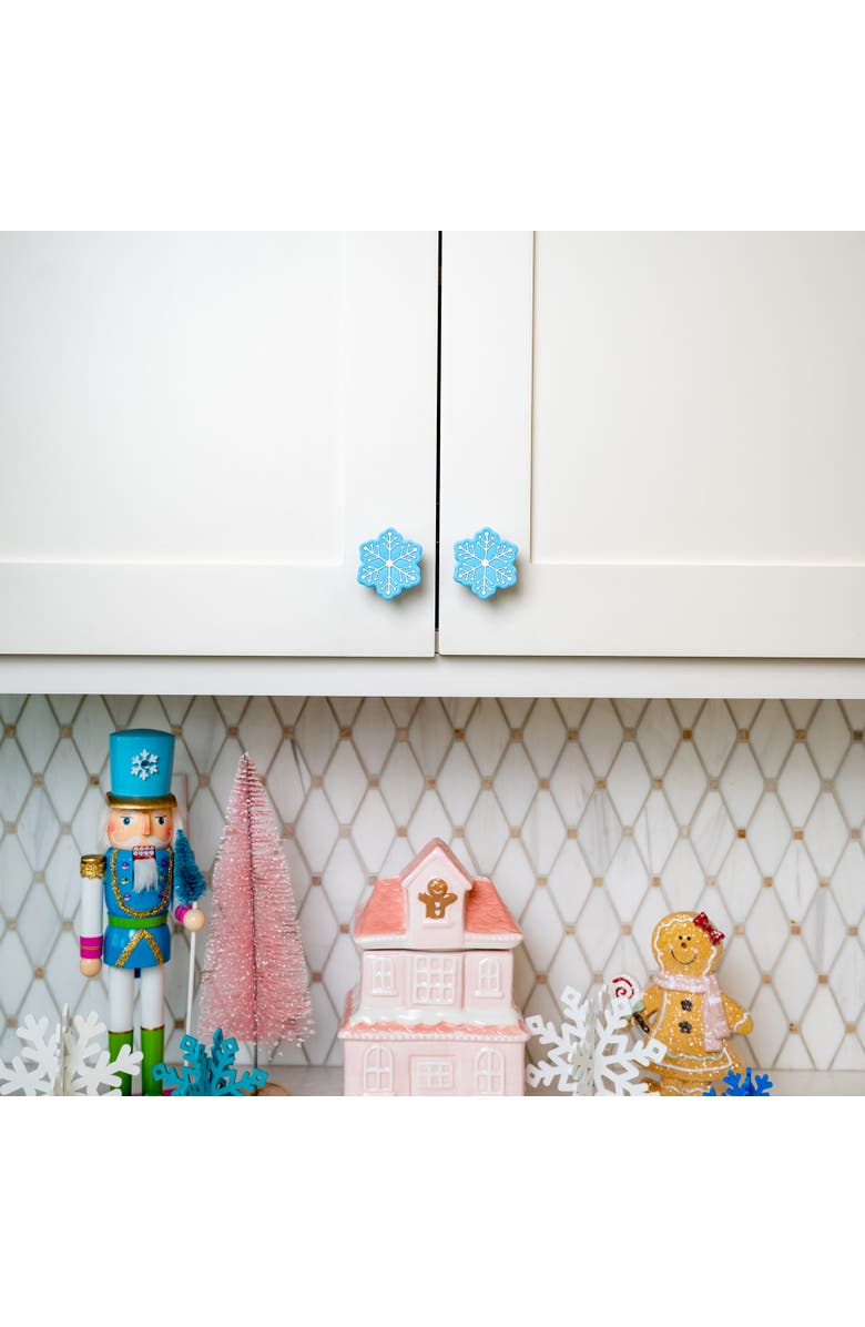Knobēz Decorative Knob Covers Snowflake, Alternate, color, 