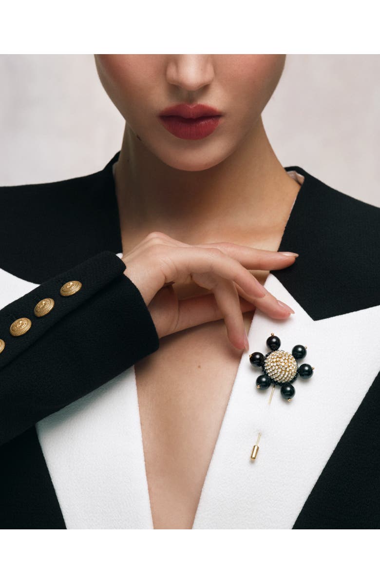Saulė Label Jolie Lapel Pin, Alternate, color, Slick Black