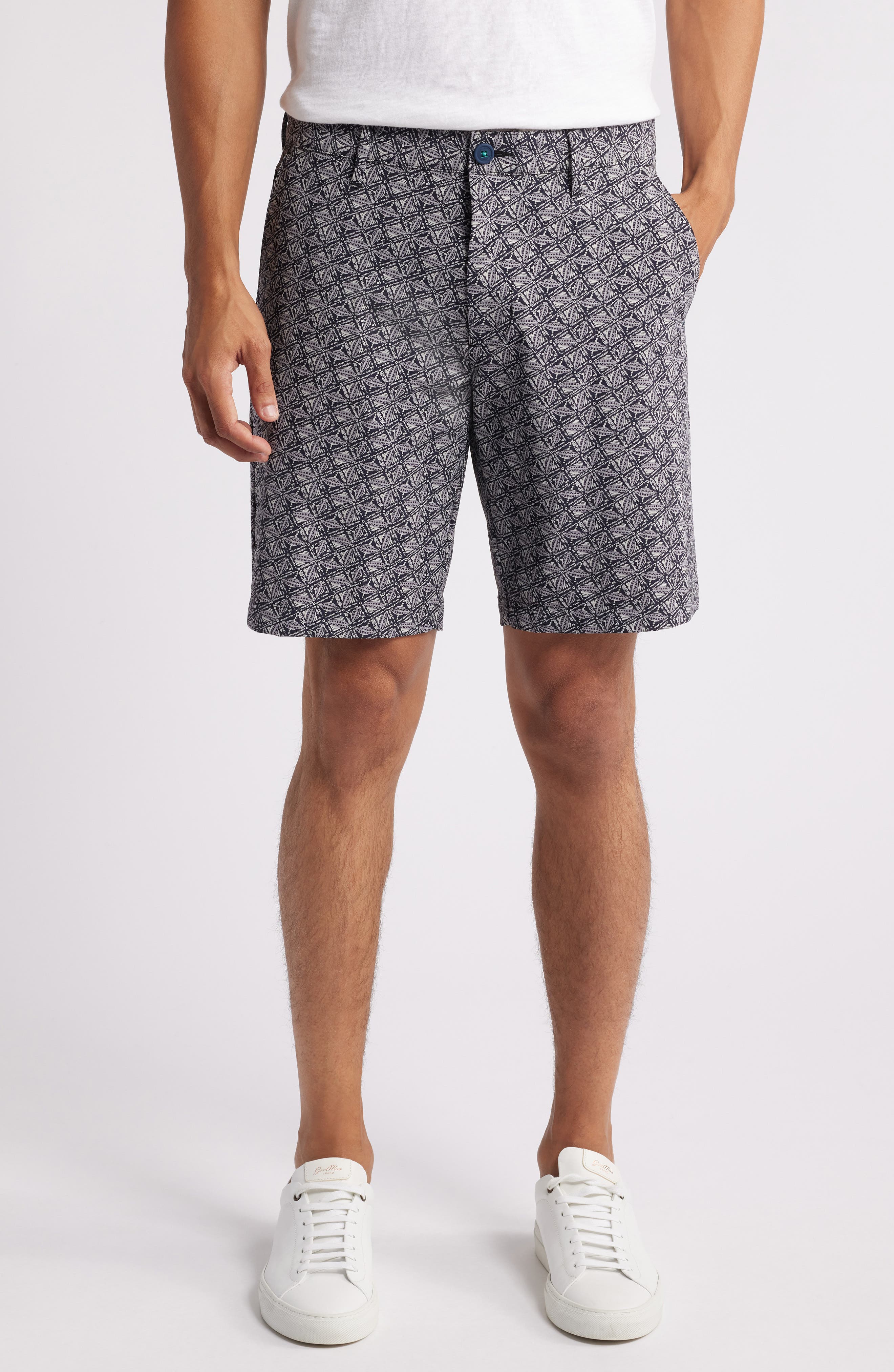 Tommy Bahama Chip Shot Beachcomber Geo Stretch Ripstop Shorts