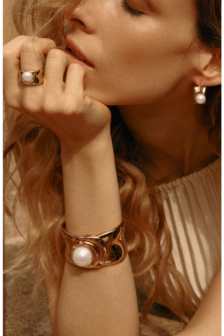 Dawn Light Pearl Wide Ring, Alternate, color, Gold & White