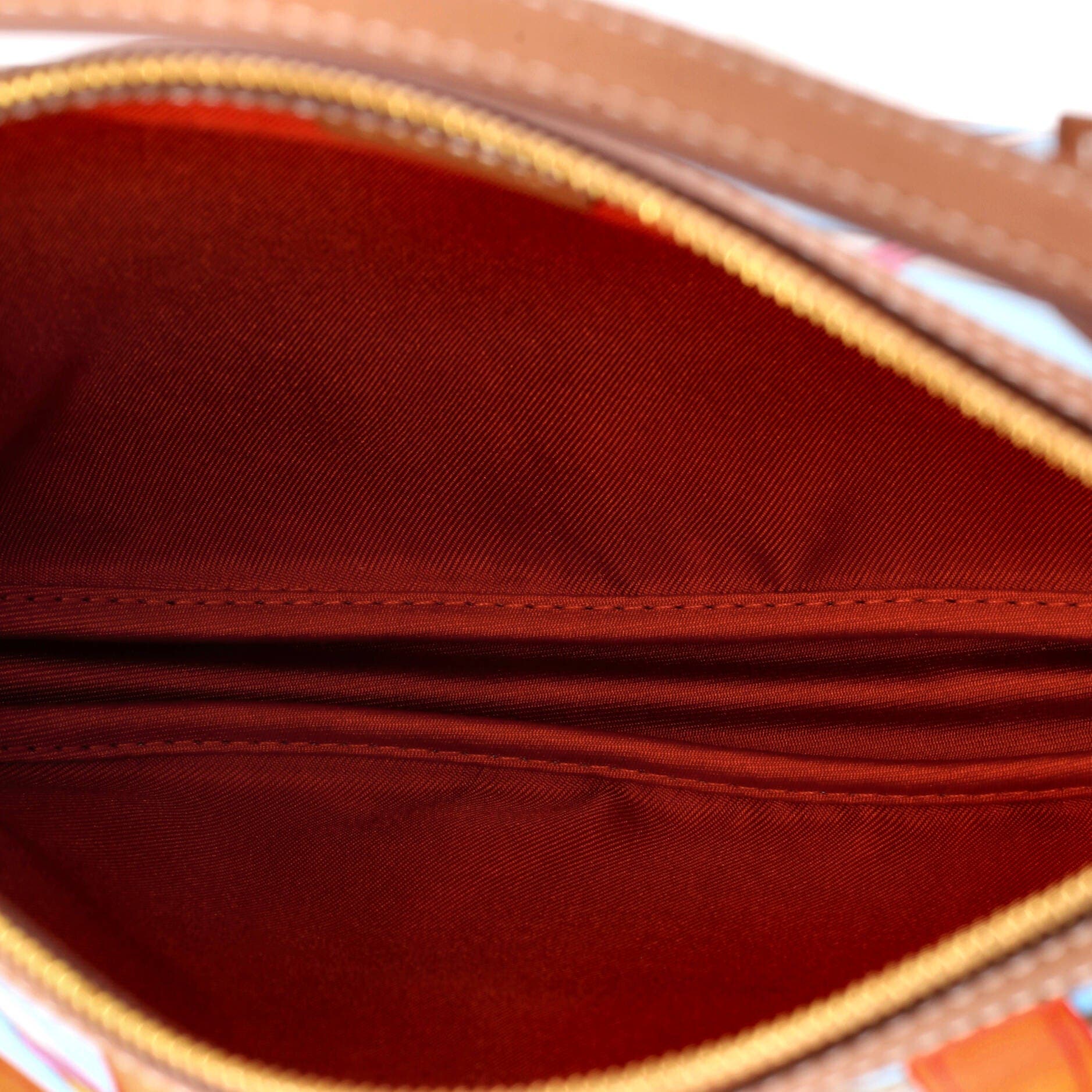 Pre-Owned Hermes Sursoie To Go Pouch Printed Silk and Leather, Alternate, color, Blue