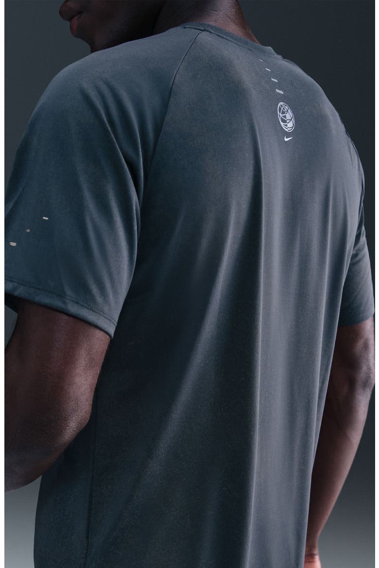 Dri-FIT ADV Short-Sleeve Running Top, Alternate, color, THUNDER BLUE