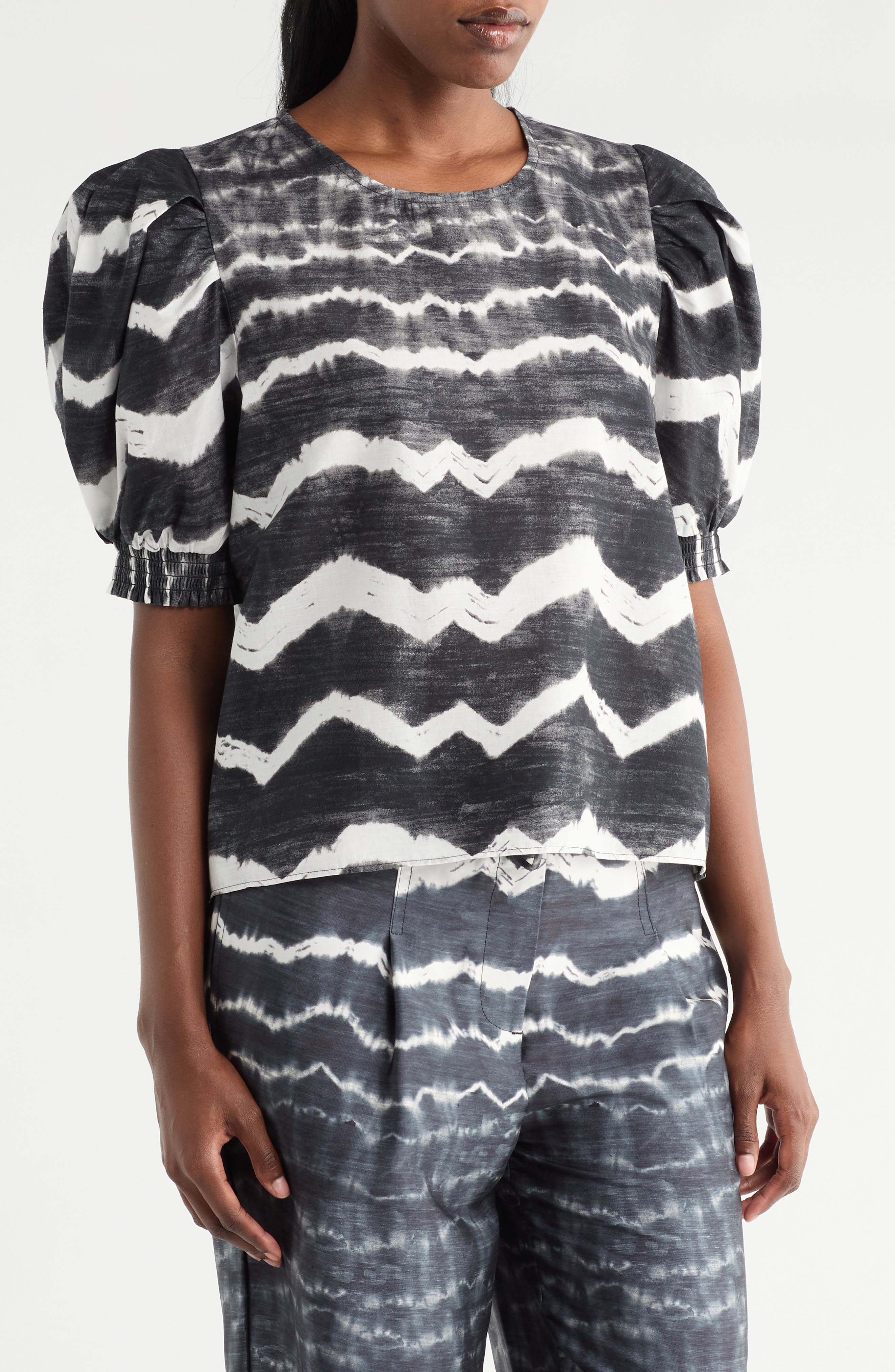 DKNY SPORTSWEAR Box Print Cotton Puff Sleeve Top