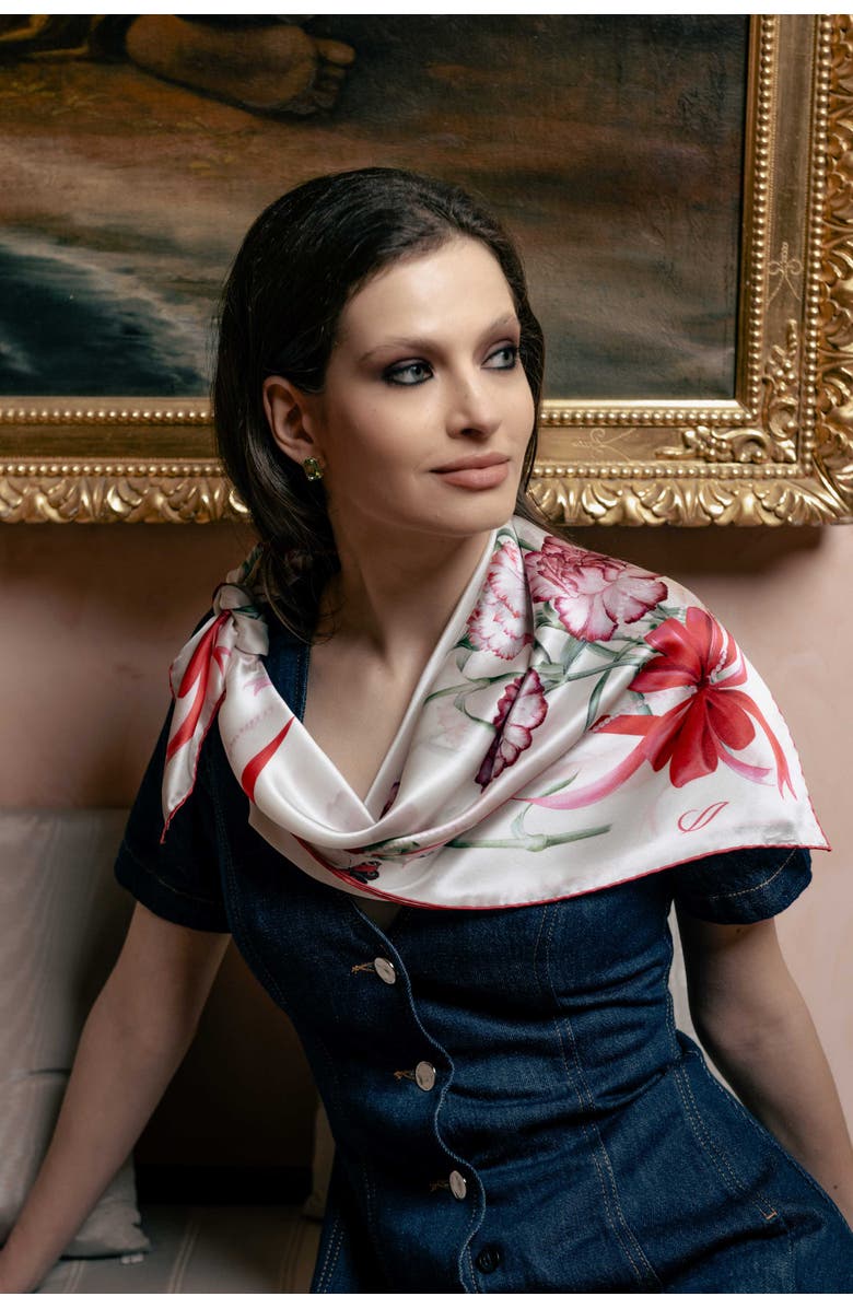 Elizabetta Fior di Mamma - Hand Rolled Silk Foulard for Women, Main, color, Red