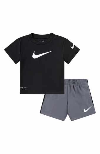 Nike Dri-FIT Swoosh T-Shirt & Shorts Set