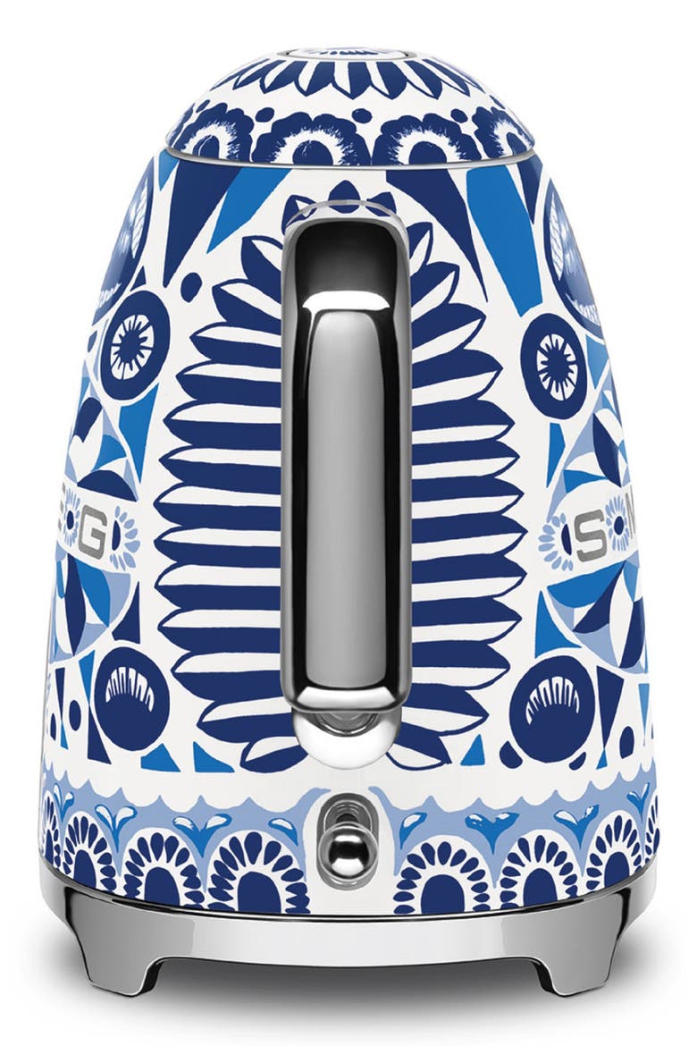 x Dolce & Gabbana Blu Mediterraneo '50s Style 7-Cup Electric Kettle, Alternate, color, BLU MEDITERRANEO