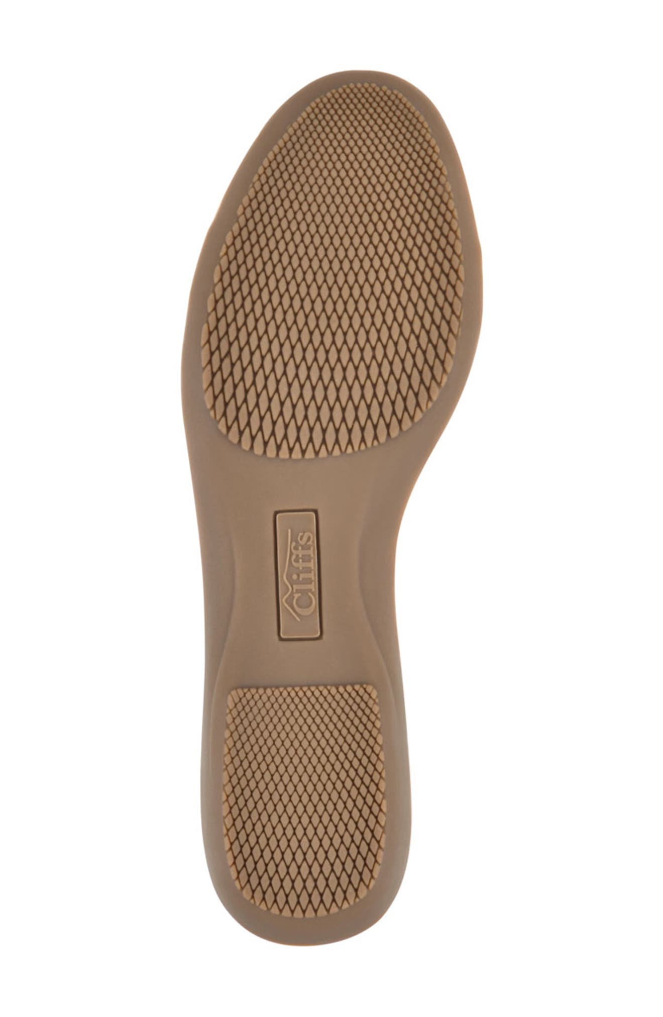 WHITE MOUNTAIN Charmed Flat, Alternate, color, WHITE/ SMOOTH