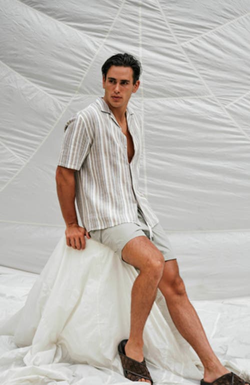 Industrie Australia The Livorno Short Sleeve Linen Shirt In Gray