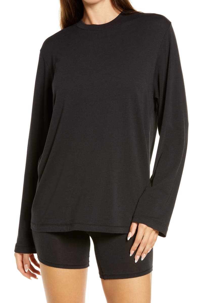 SKIMS Boyfriend Long Sleeve T-Shirt, Main, color, Onyx