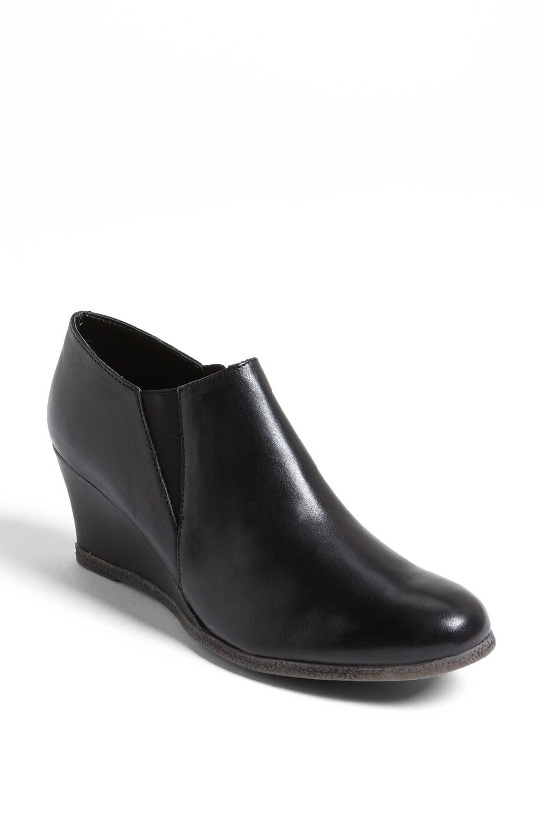 'Jet Set' Bootie, Main, color, BLACK
